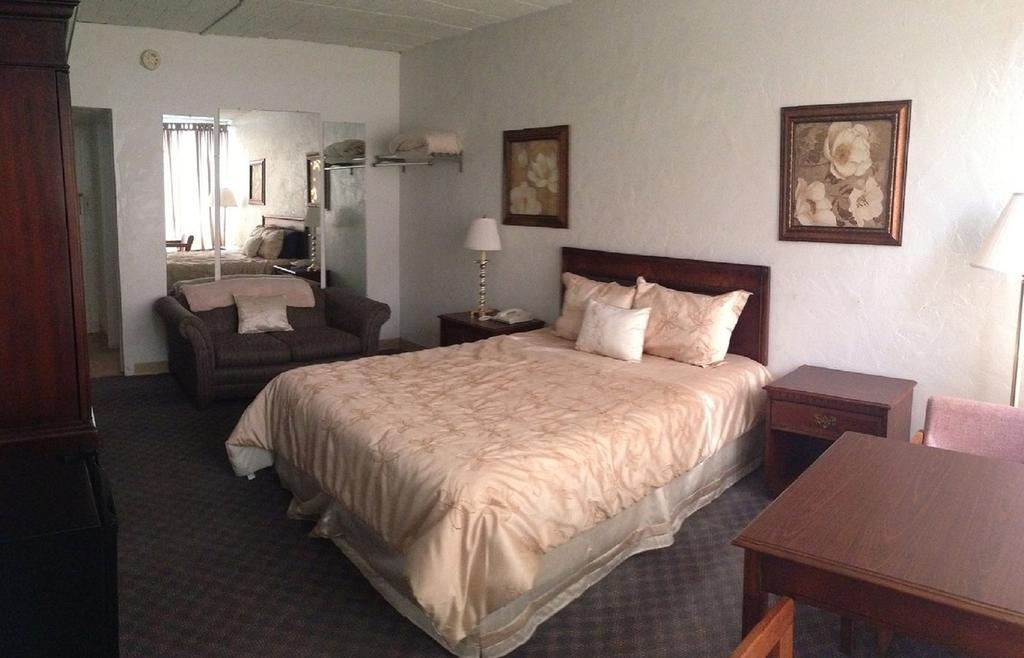 Caravan II Albergo New Castle Ngoại thất bức ảnh