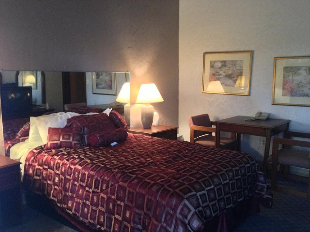 Caravan II Albergo New Castle Ngoại thất bức ảnh