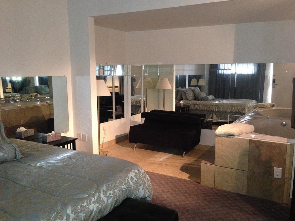 Caravan II Albergo New Castle Ngoại thất bức ảnh